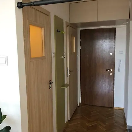 아파트 Nowowiejska Apartament 크라쿠프